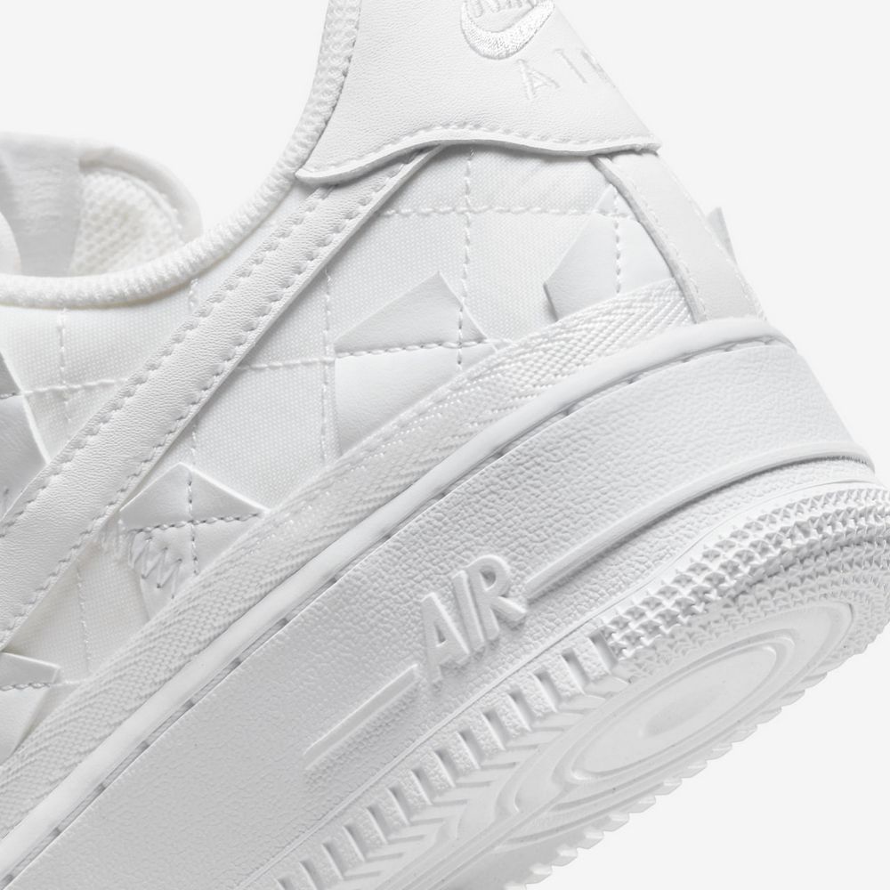 Кросівки Nike AIR FORCE 1 SP купити