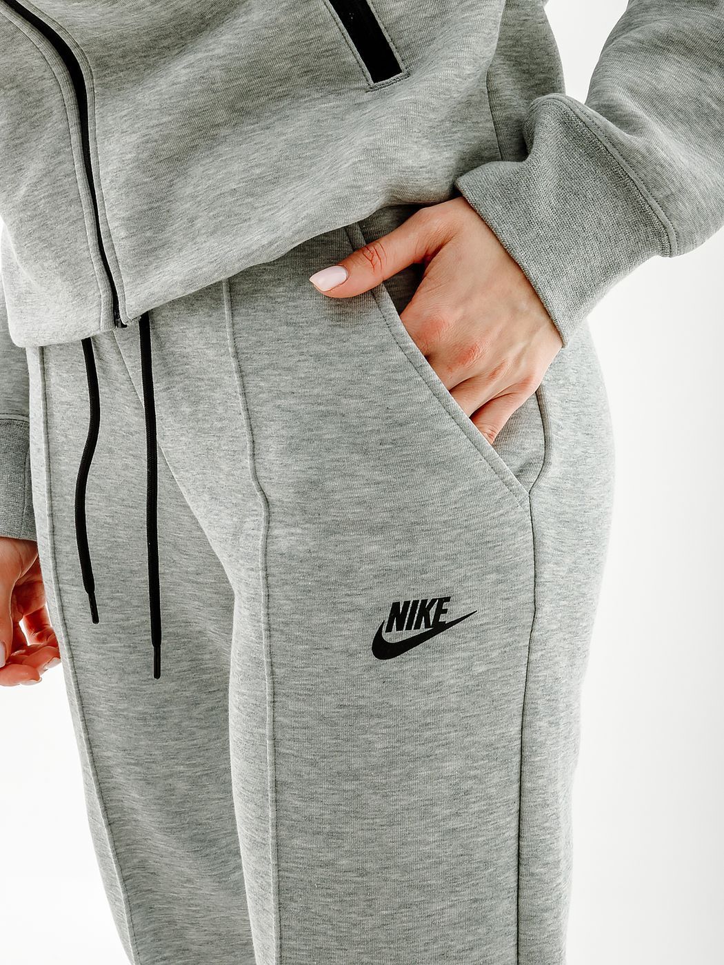 Штани Nike W NSW TCH FLC MR JGGR купити