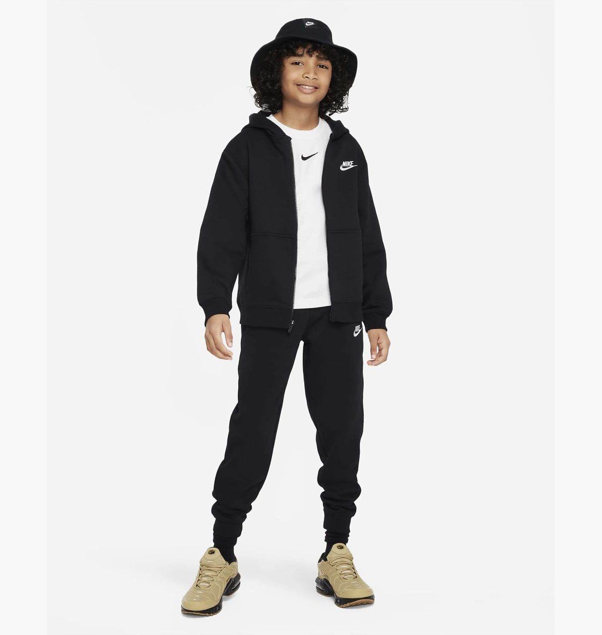 Спортивний костюм Nike CLUB TRACKSUIT купить