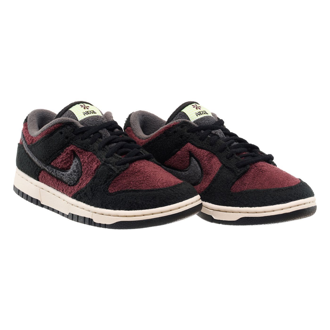 Кросівки Nike W DUNK LOW SE CC купити