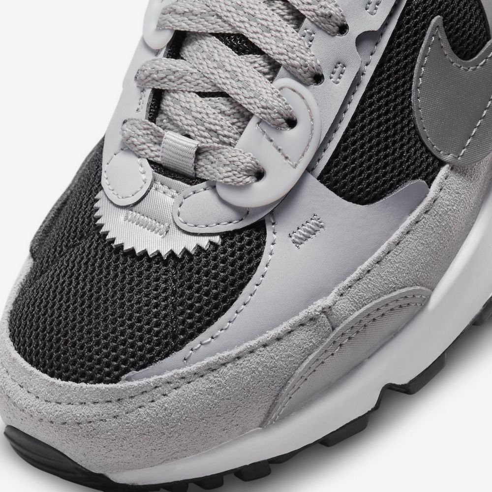 Кросівки Nike WMNS AIR MAX 90 FUTURA купити