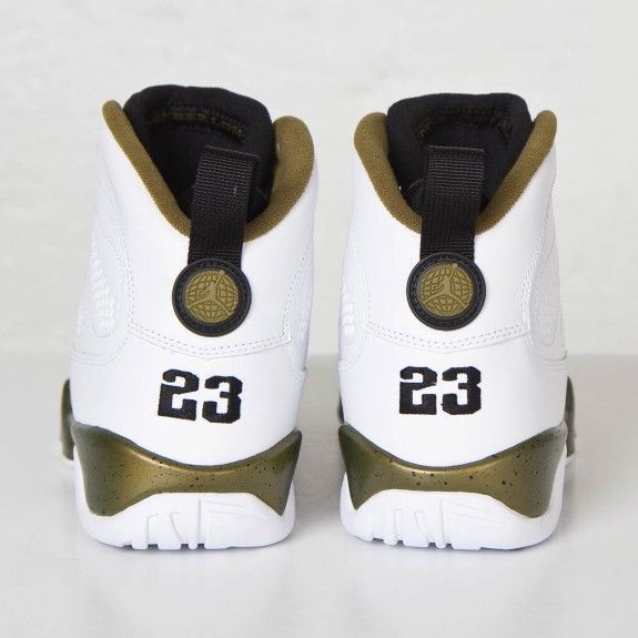 Кросівки JORDAN 9 RETRO STATUE купити