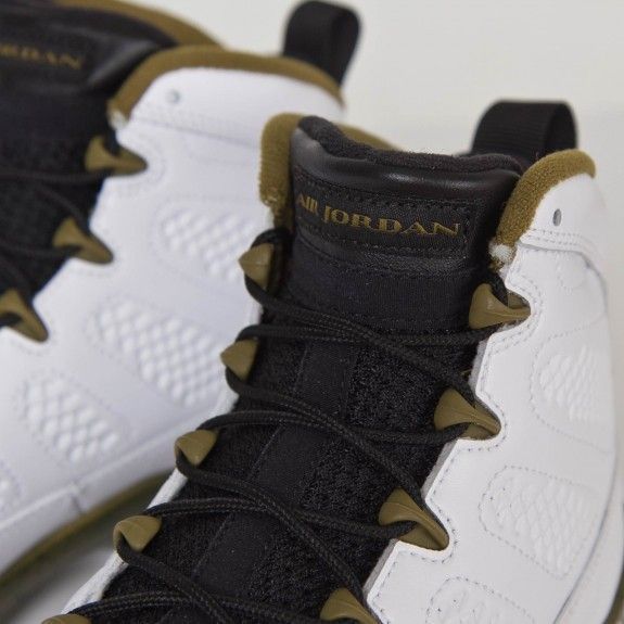Кросівки JORDAN 9 RETRO STATUE купити