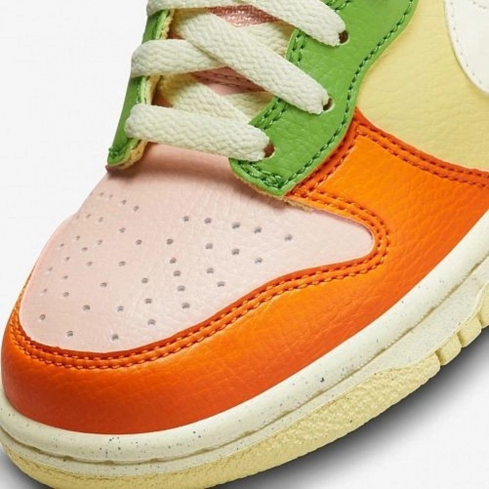 Кросівки Nike Dunk High Next Nature International Day of the Girl (GS) купити