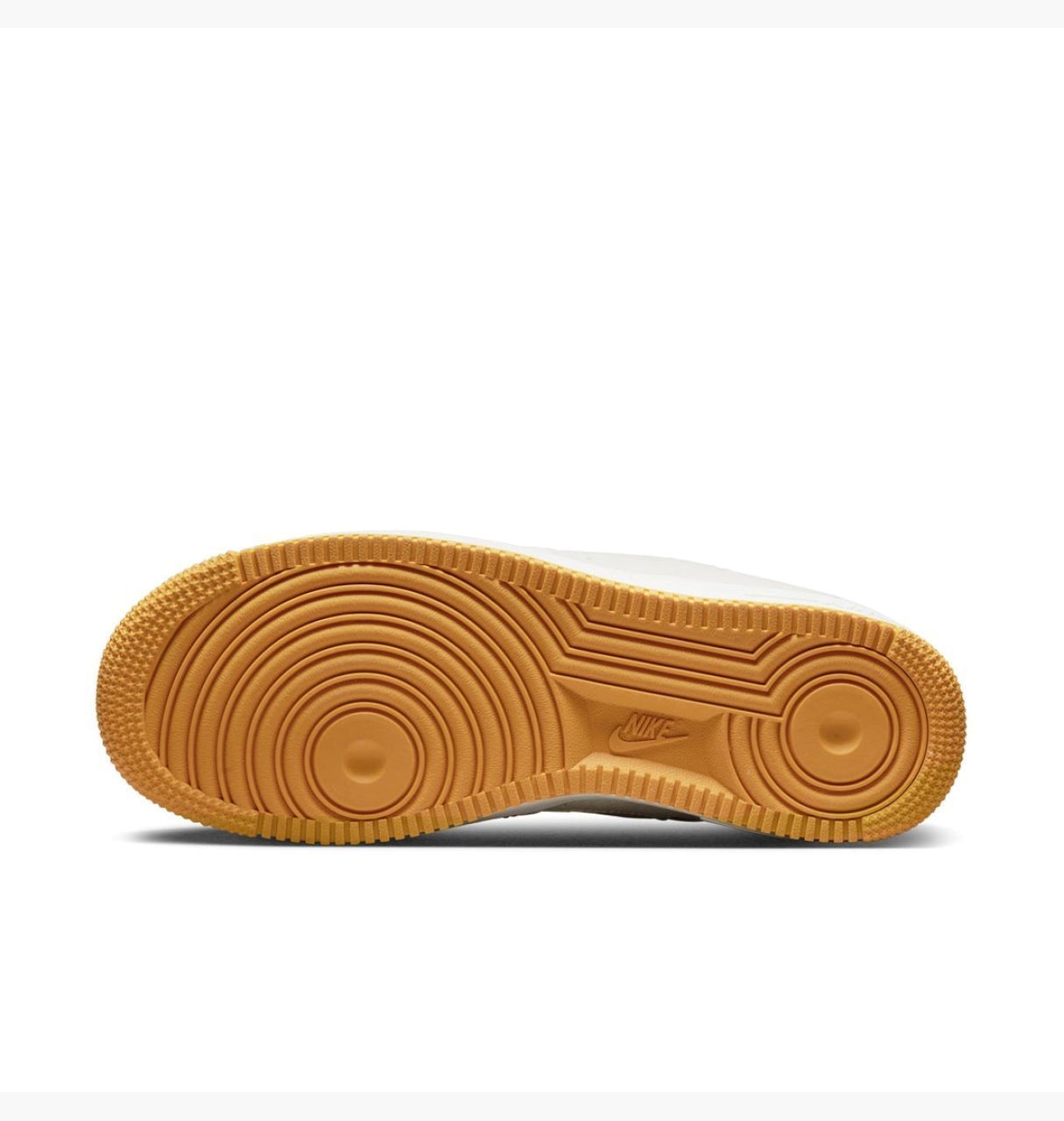Кроссовки Nike Air Force 1 High Sculpt купить