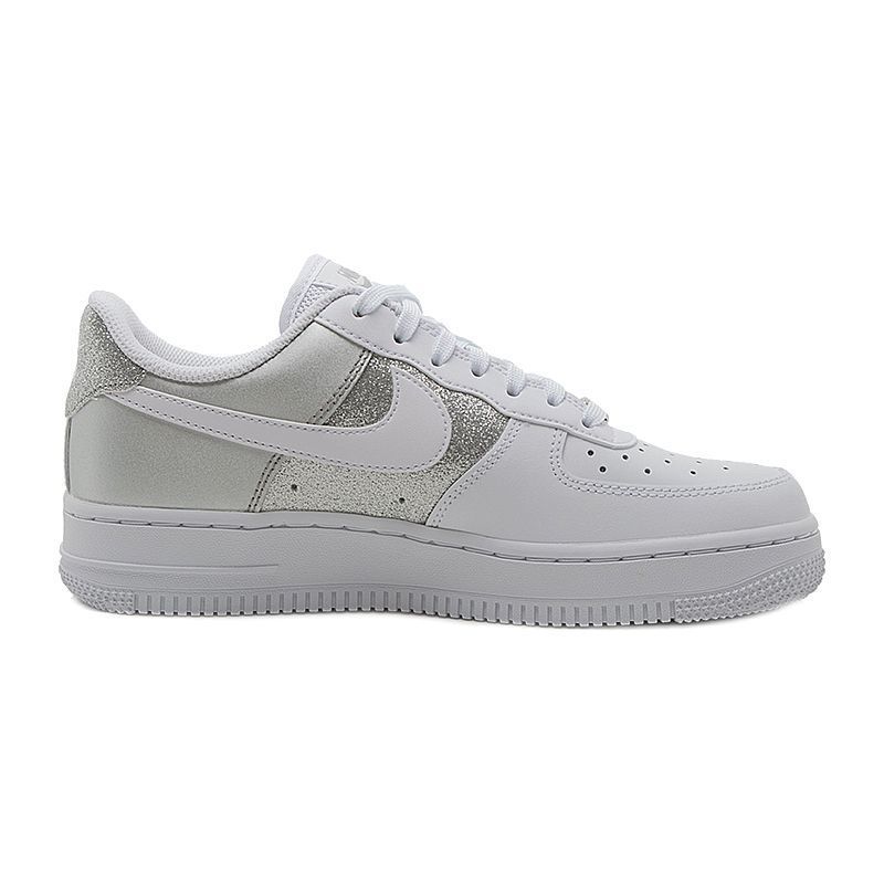 Кросівки Nike WMNS AIR FORCE 1 '07 купити