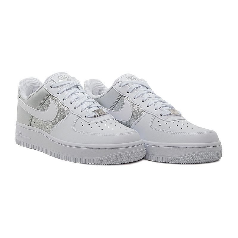 Кросівки Nike WMNS AIR FORCE 1 '07 купити