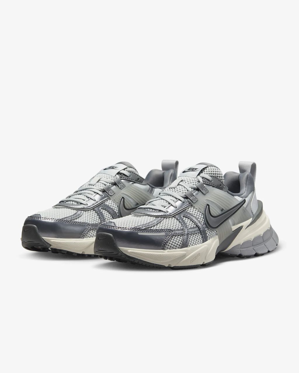 Кросівки Nike V2K Run купити
