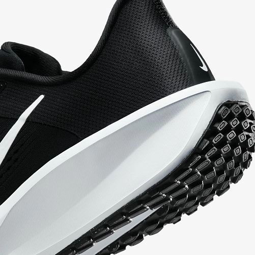 Кросівки Nike WMNS QUEST 6 купить