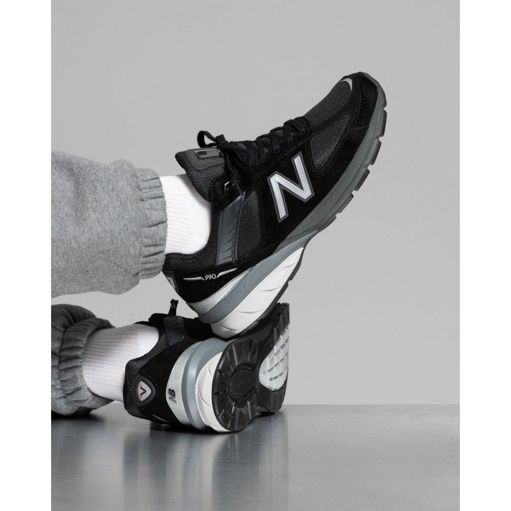 Кросівки New Balance 990 V5 Black M990BK5 купить