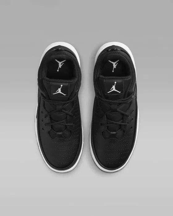 Кросівки дитячі Jordan Max Aura 5 Black Phantom (GS) (DZ4352-010) купить