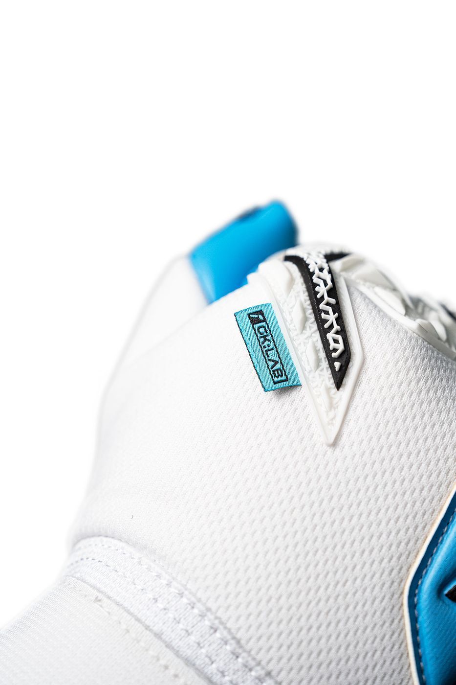Воротарські рукавиці Reusch Attrakt Freegel Aqua купити
