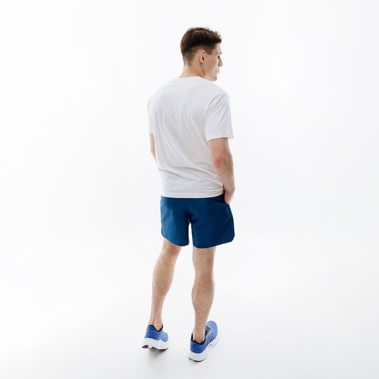 Шорти New Balance Essentials Reimagined Woven купити