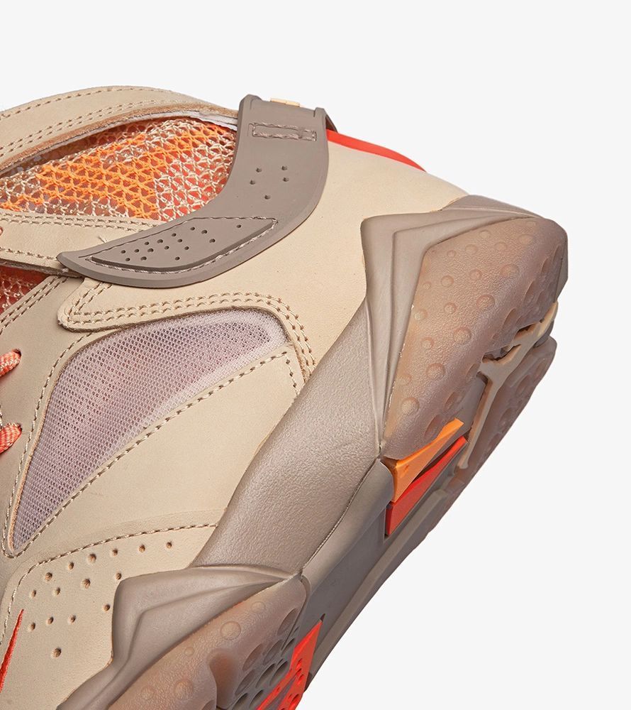 Кросівки Jordan 7 Retro Bephie's Beauty Supply (W) купить