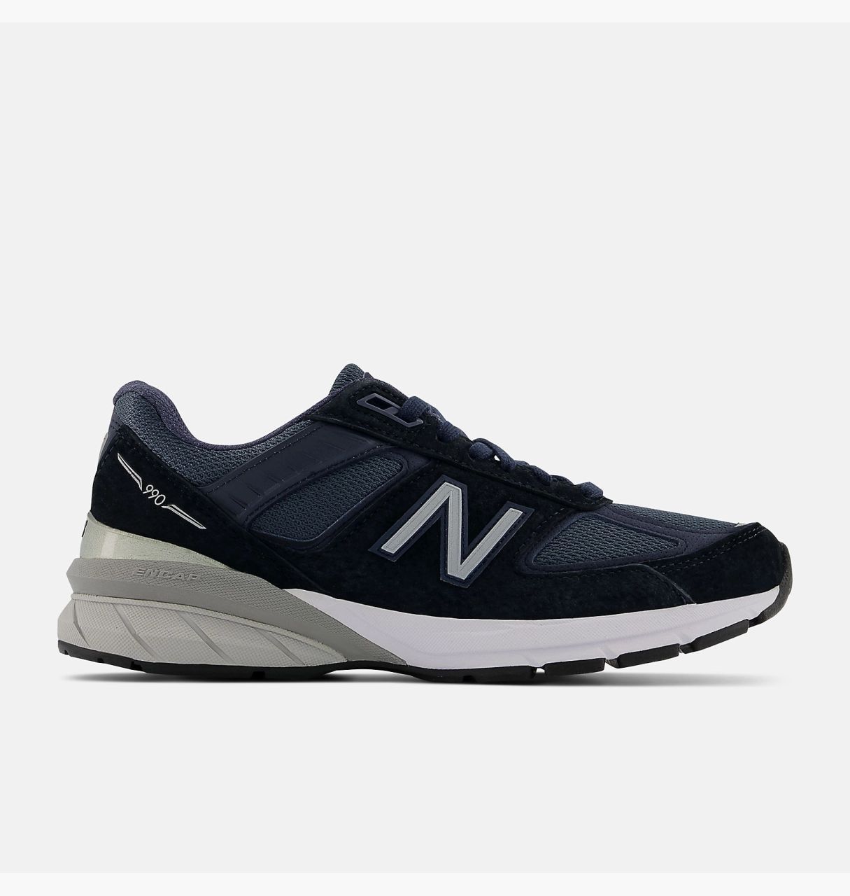 Кросівки New Balance 990V5 купити