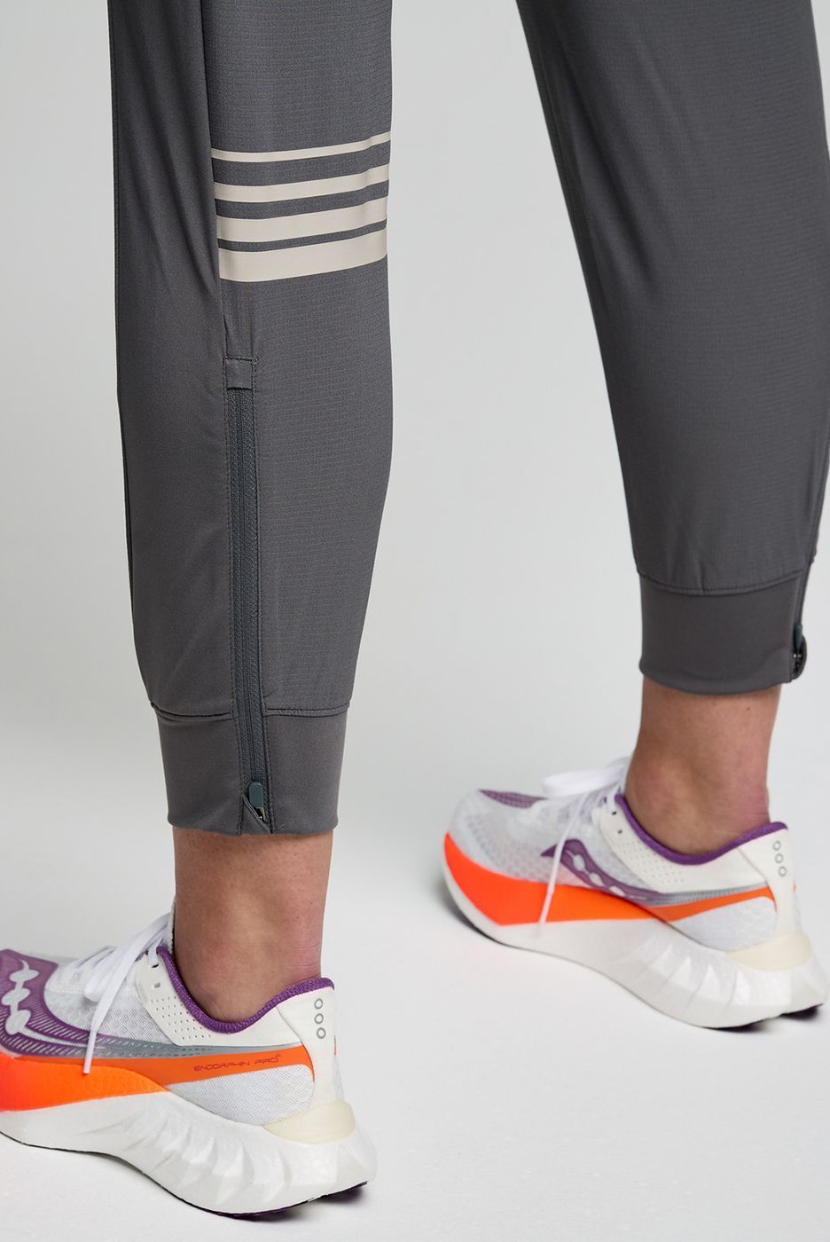 Штани Saucony ENDORPHIN PANT купить