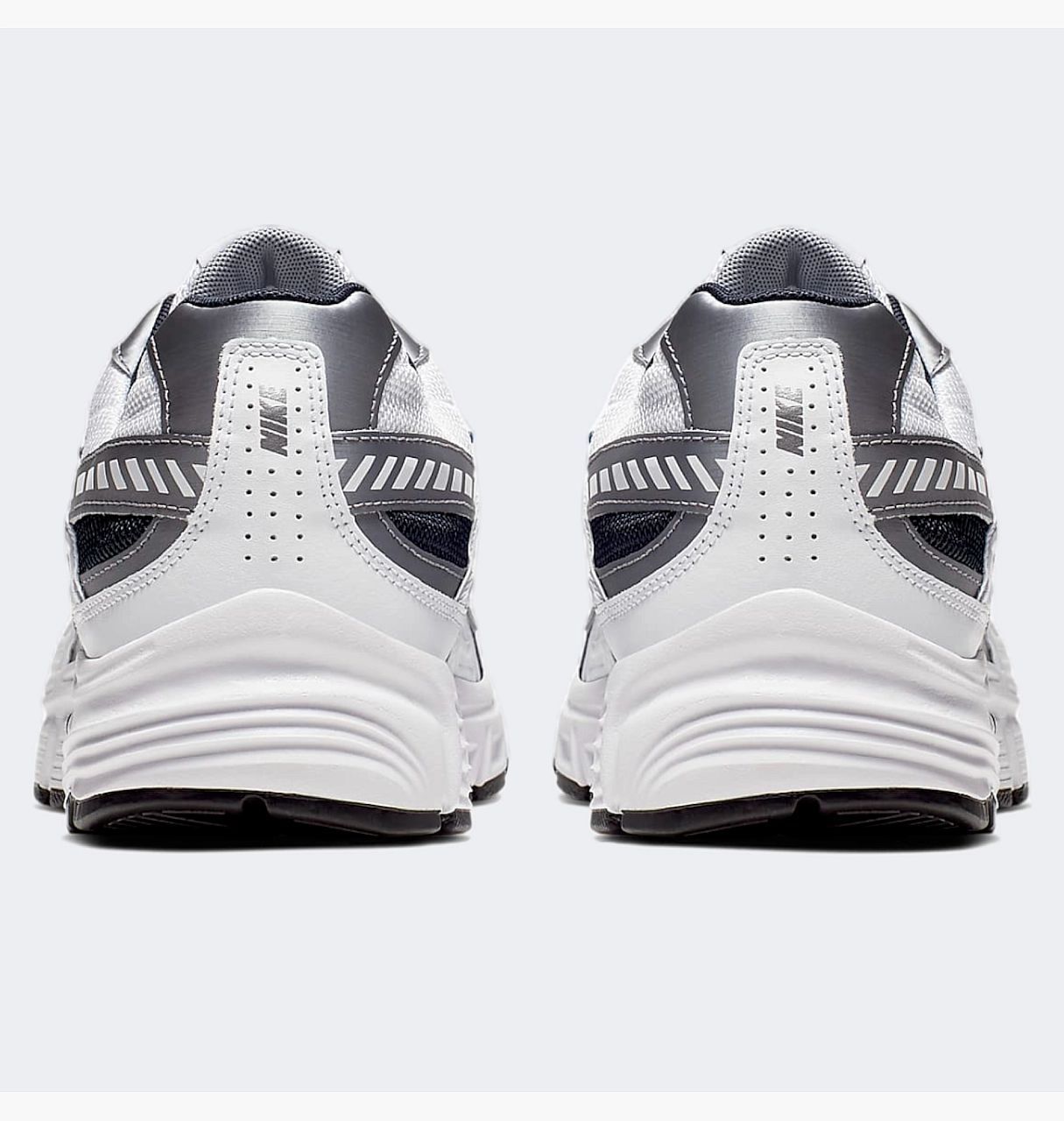 Кросівки Nike INITIATOR купить