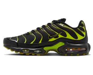 Кросівки NIKE AIR MAX PLUS BLACK купити