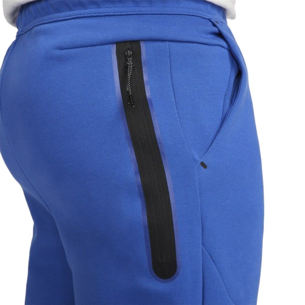 Штани Nike Sportswear Tech Fleece Joggers купити