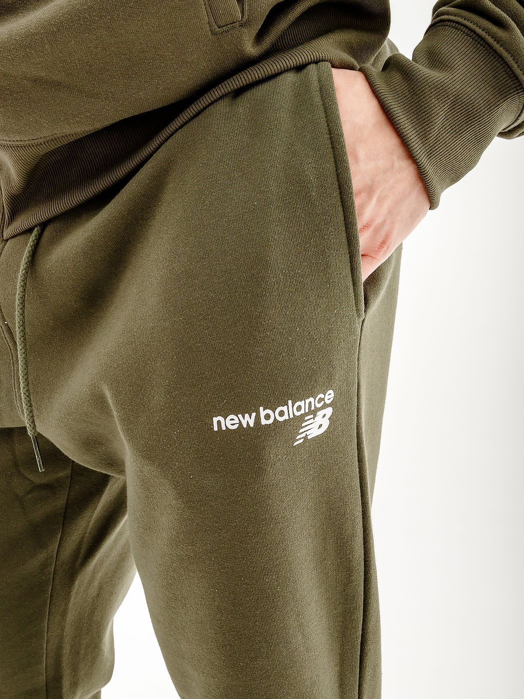 Штаны New Balance Classic CF купить