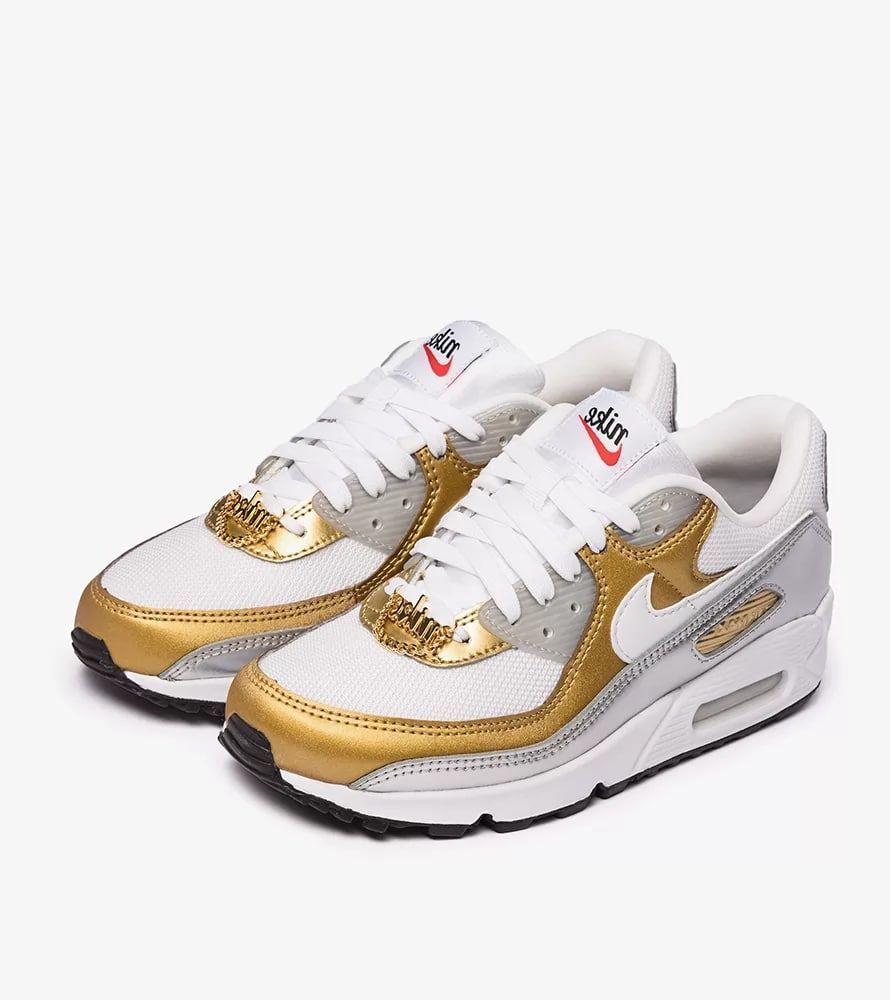 Кросівки NIKE AIR MAX 90 SE (DJ6208-100) купить