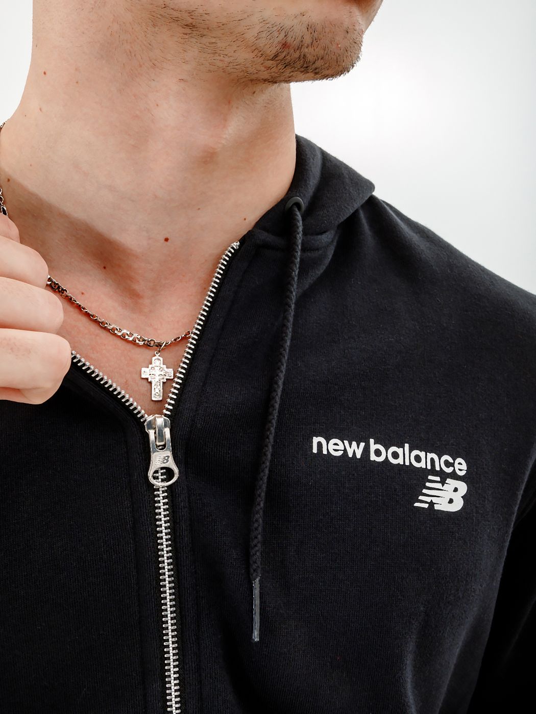 Куртка New Balance Classic CF FZ купити