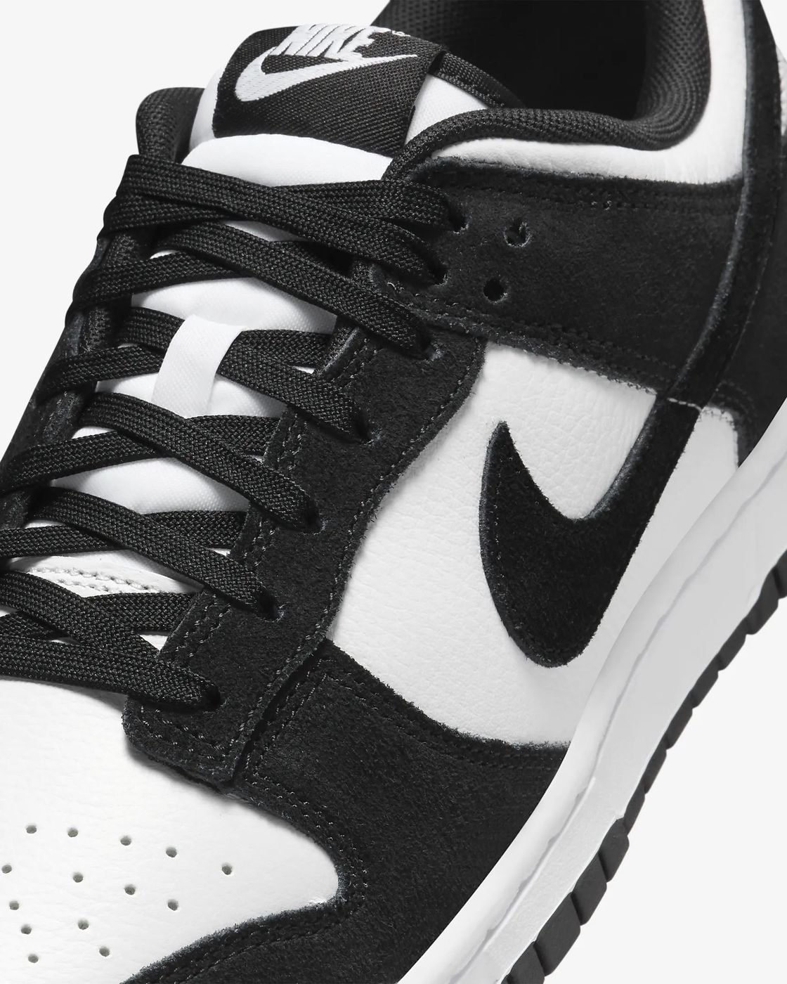 Кросівки Nike DULOW RETRO SE купити