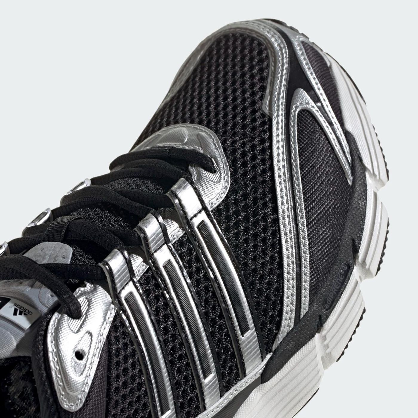 Кросівки Adidas Supernova Cushion 7 Black IG1747 45 купити