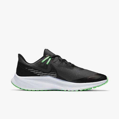 Кросівки NIKE QUEST 3 SHIELD купить