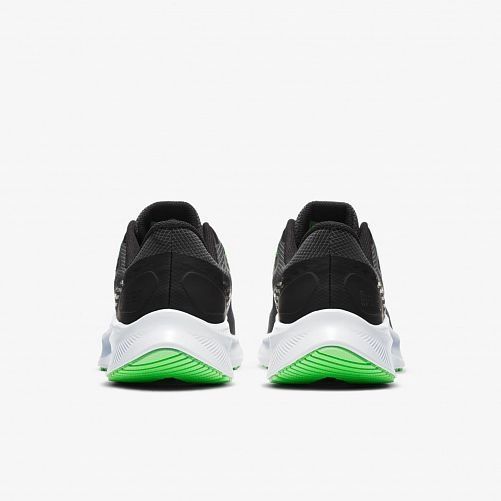 Кросівки NIKE QUEST 3 SHIELD купить