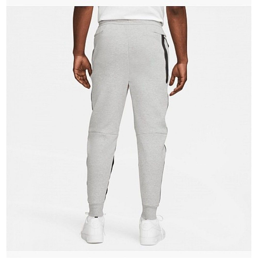 Спортивний костюм NIKE TECH купить