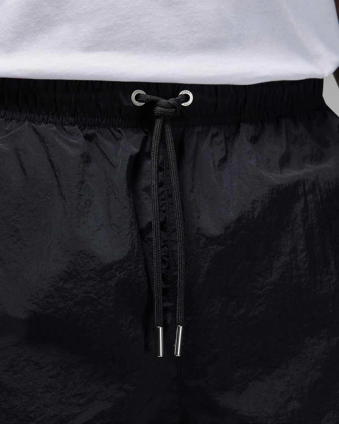 Штани чоловічі Jordan Essentials
Men's Warmup Pants (FB7292-010) купити