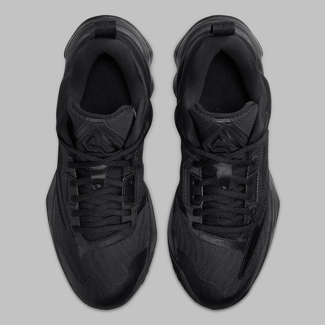 Кросівки Nike GIANNIS IMMORTALITY 3 купити
