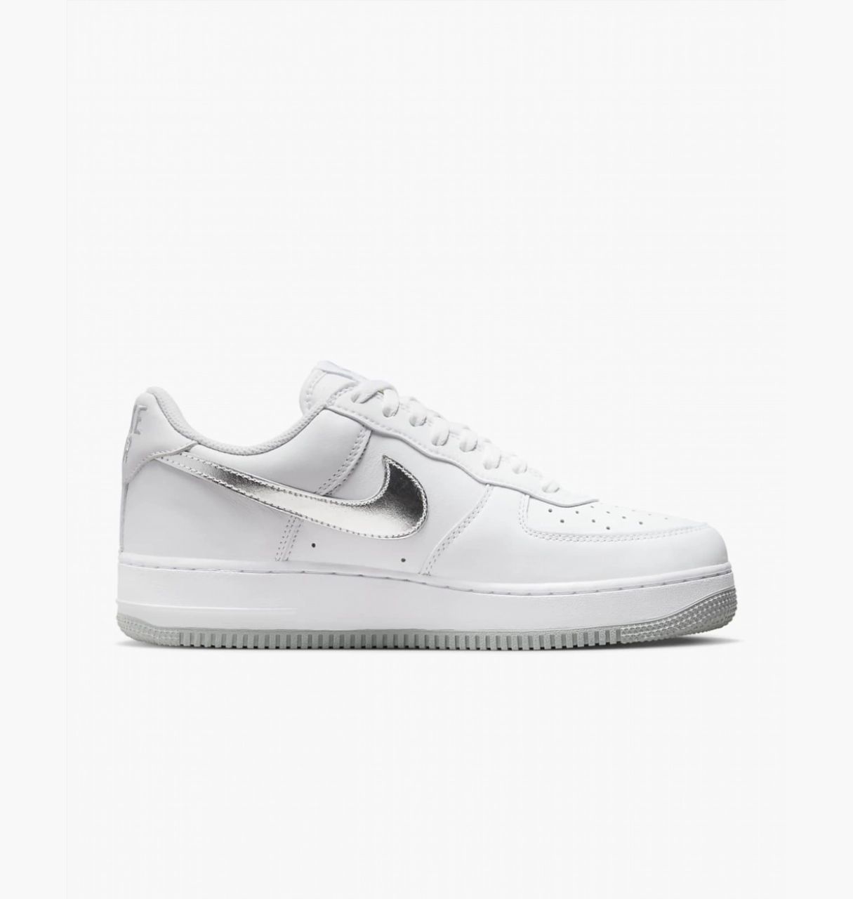 Кросівки Nike Air Force 1 Low Retro White купити