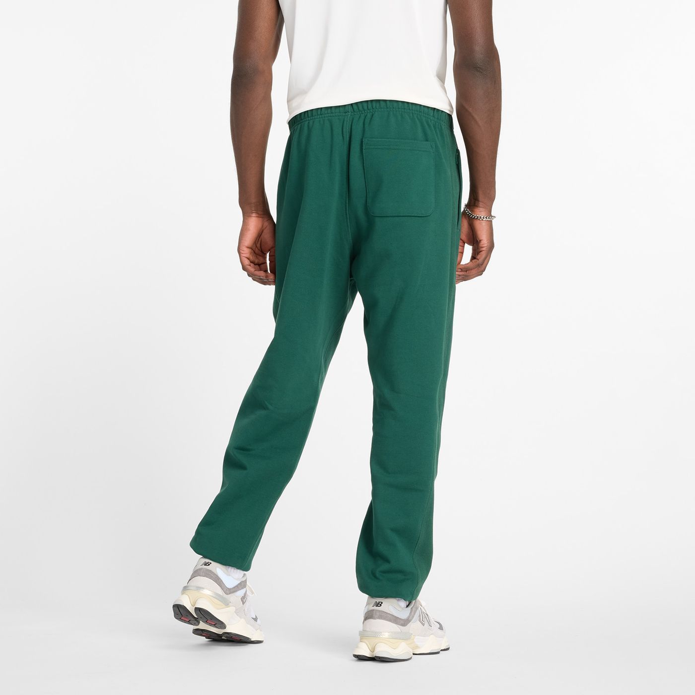 Штани спортивні New Balance ATHLETICS FRENCH TERRY купити