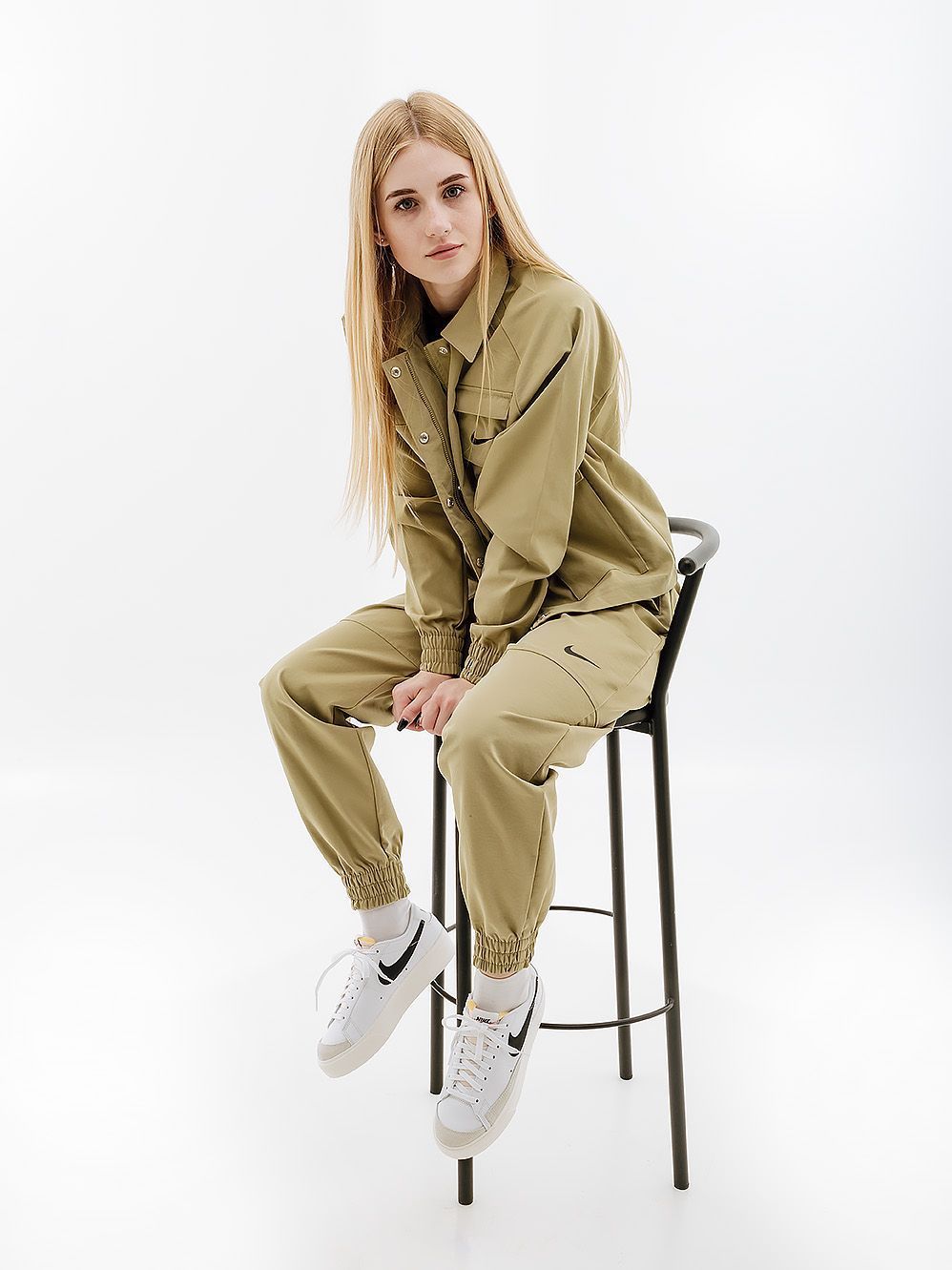 Штаны Nike W NSW SWSH PANT WVN купить