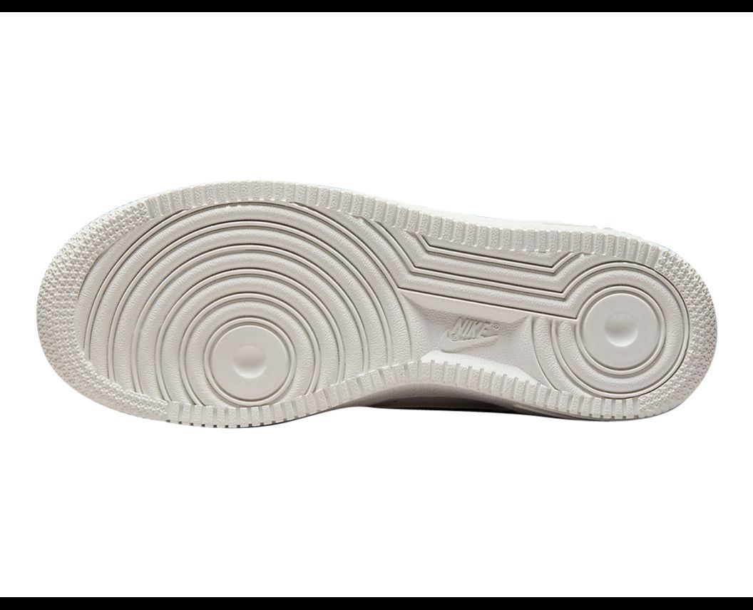 Кросівки Nike Air Force 1 Lv8 (Gs) (DH9595-001) купити
