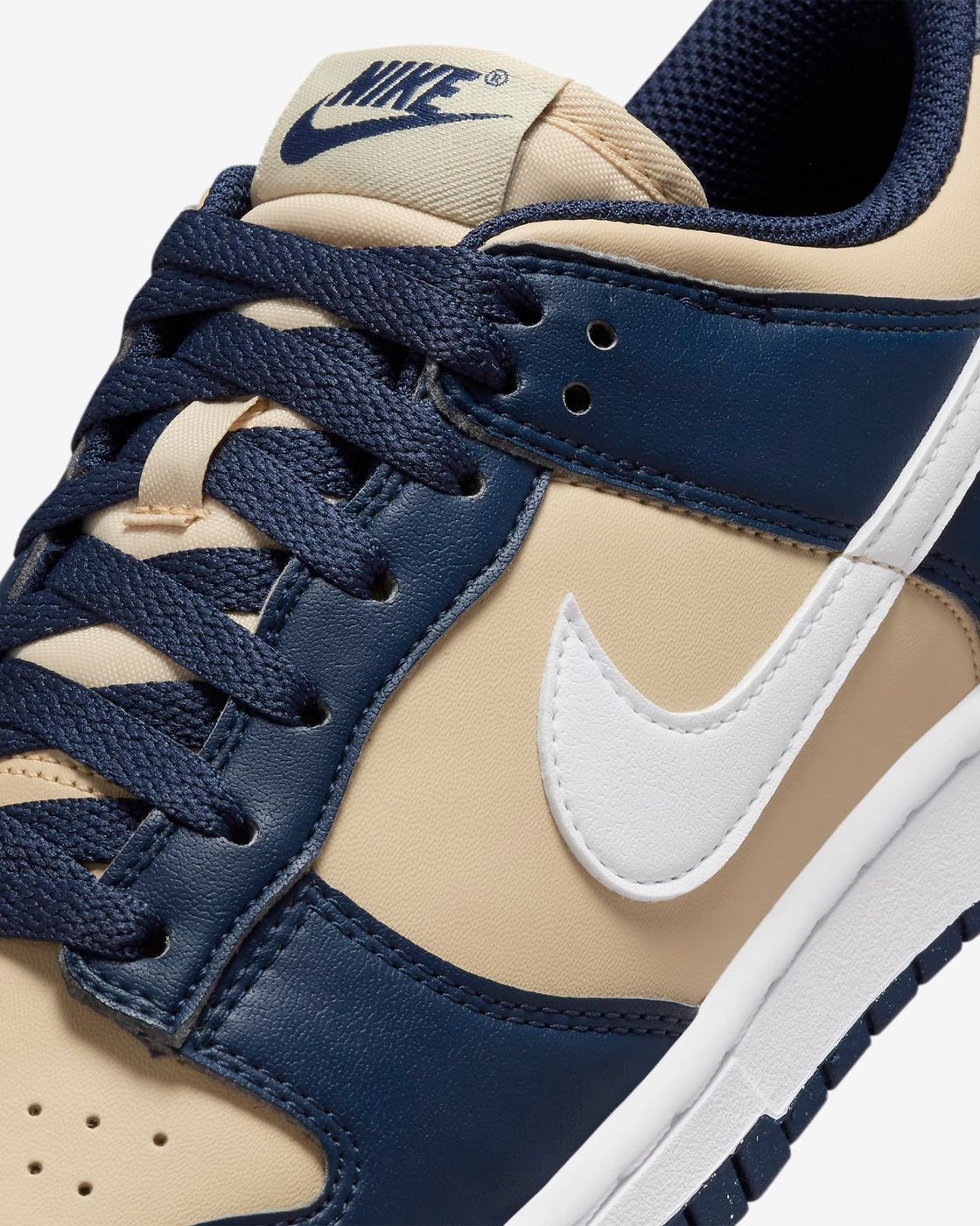 Кросівки Nike W DUNK LOW NEXT NATURE купить