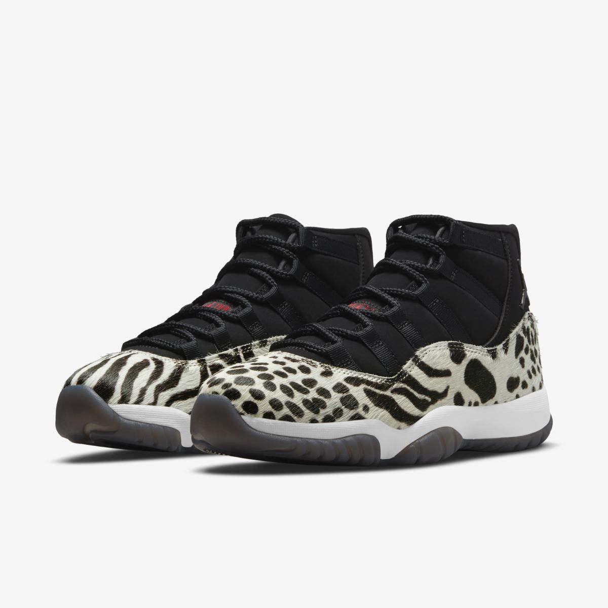 Кросівки Air Jordan 11 Animal Instinct (W) купить