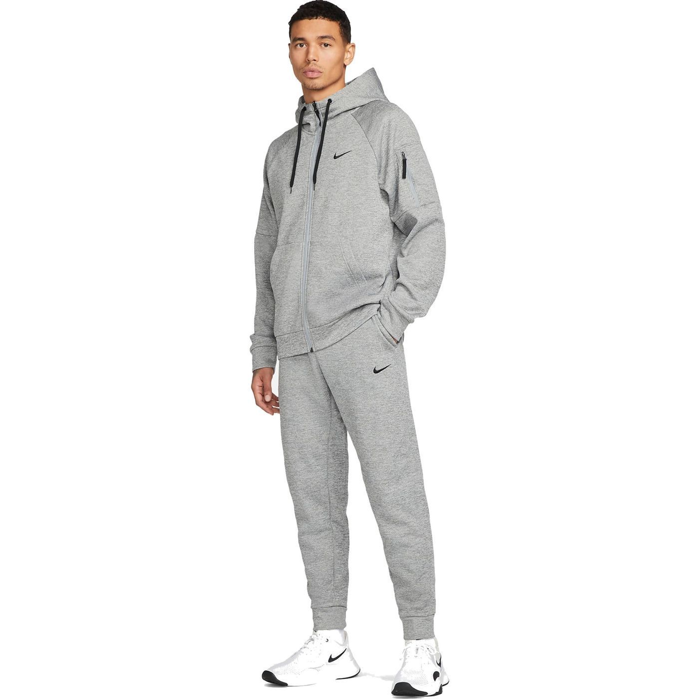 Штани чоловічі Nike Tapered Fitness Pants (DQ5405-063) купити