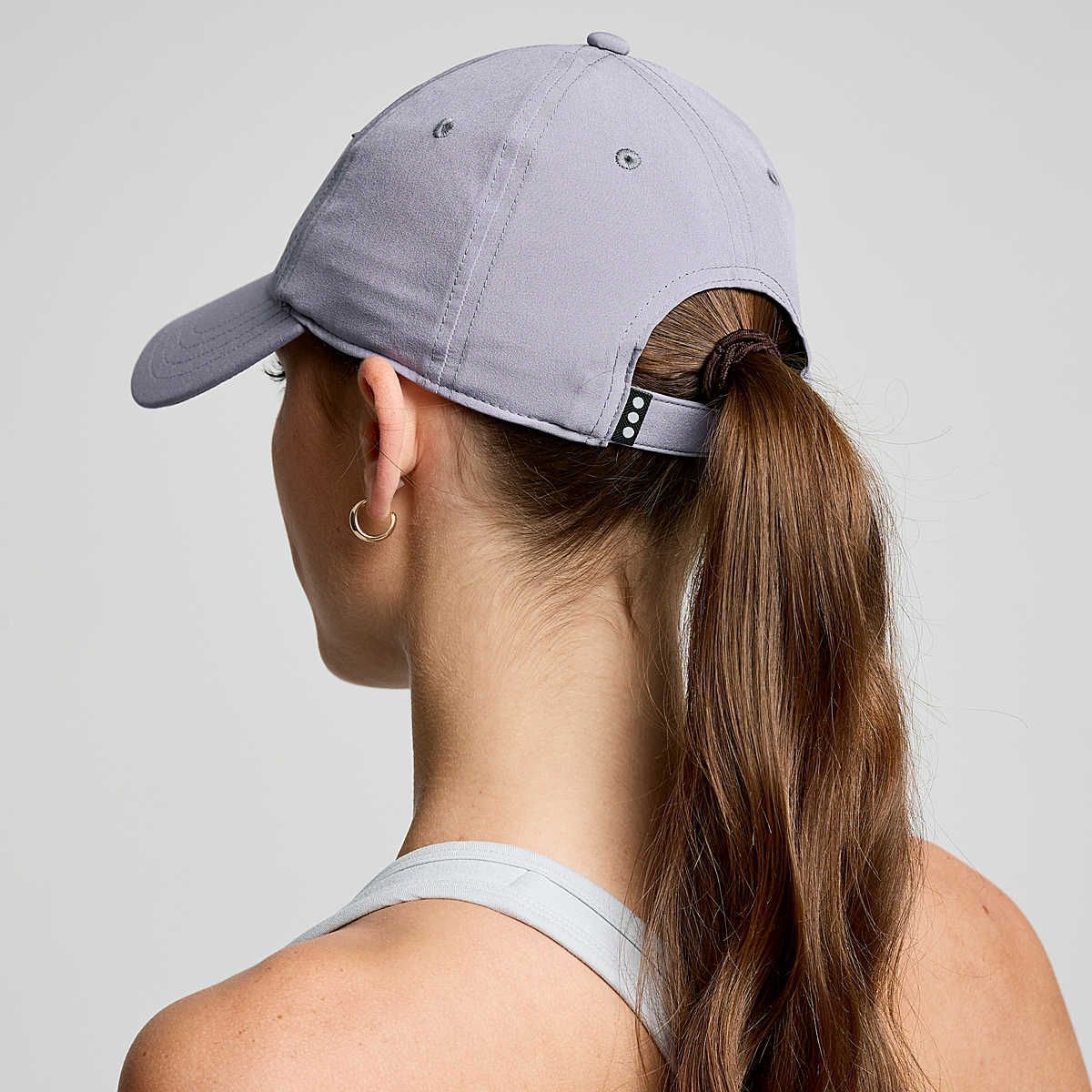 Бейсболка Saucony OUTPACE PETITE HAT купити