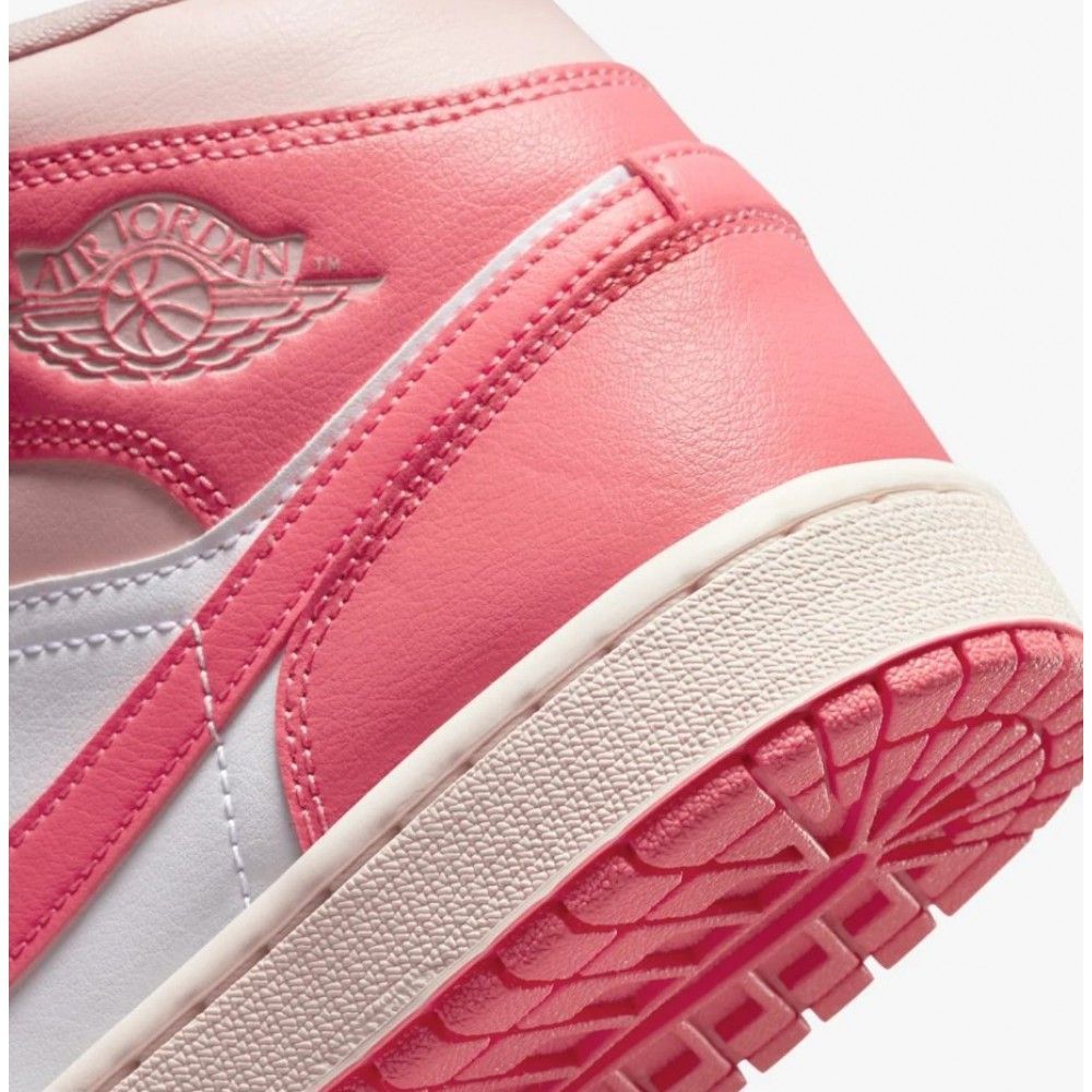 Кросівки Jordan 1 Mid Strawberries and Cream (W) купити