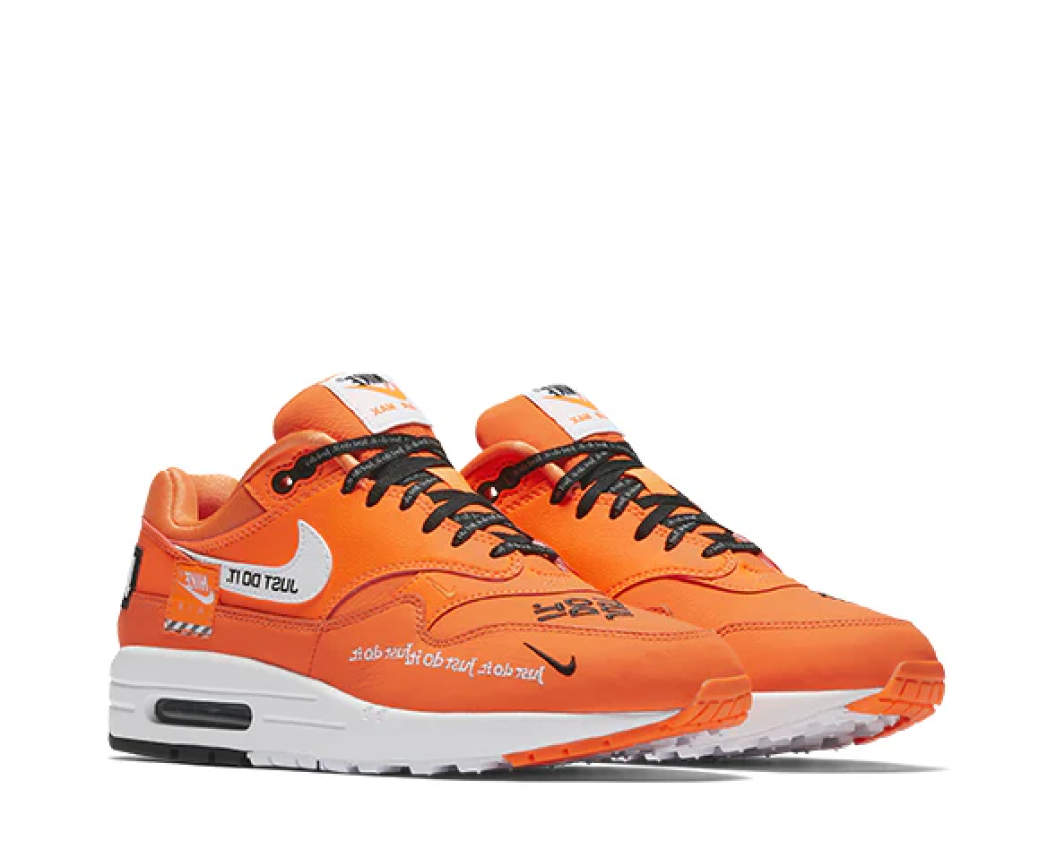 Кросівки NIKE AIR MAX 1 LX купить