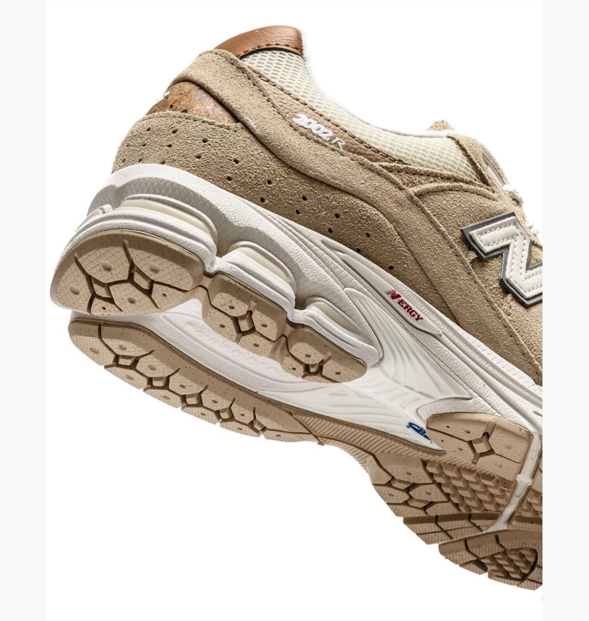 Кросівки NEW BALANCE 2002 купити