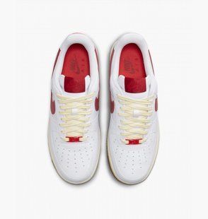 Кросівки Nike WMNS AIR FORCE 1 07 купить