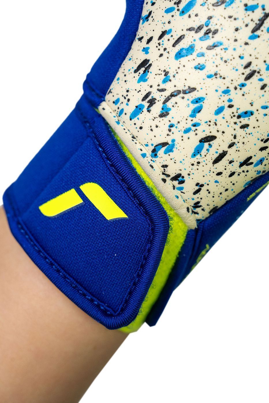 Вратарские перчатки Reusch Fastgrip Fusion Junior, 7