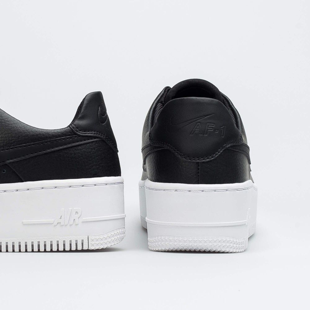 Кросівки Nike W AF1 SAGE LOW купить