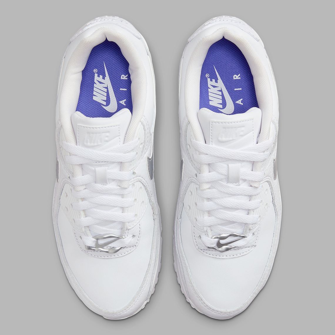 Кросівки жіночі Nike Air Max 90 (FV0949-100) купити
