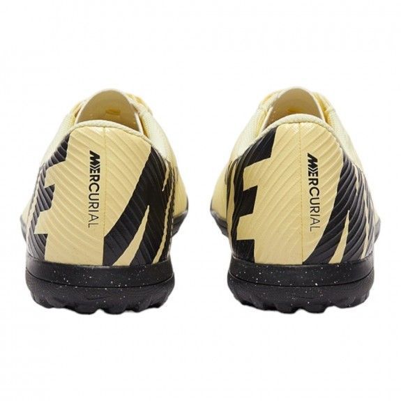 Сороконіжки Nike VAPOR 15 CLUB TF купити
