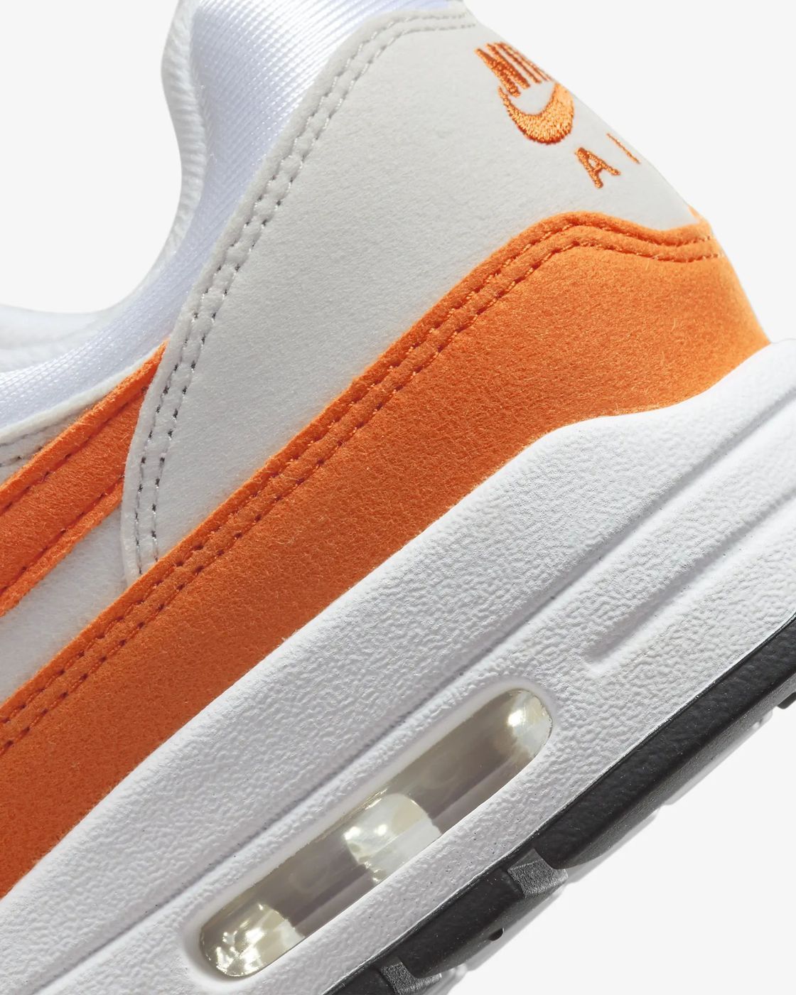 Кросівки Nike W AIR MAX 1 купити
